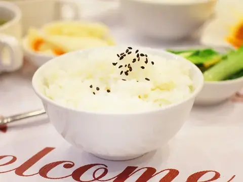 Cơm trắng
