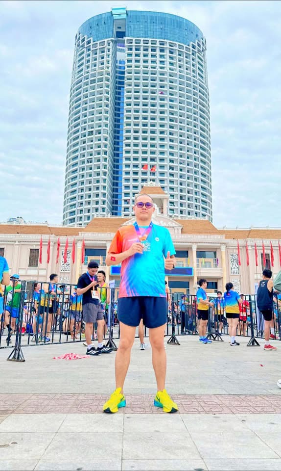 Nguyễn Hữu Tuyên marketing