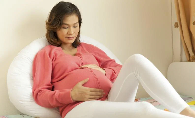 Mang thai sau 35 tuổi có gì khác