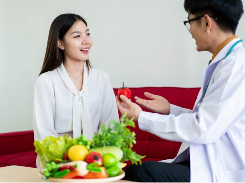 Ăn gì trước khi làm IVF