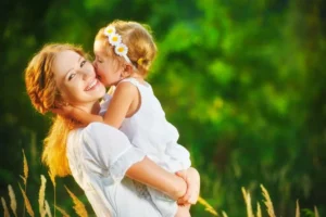 Em bé 22 tháng tuổi