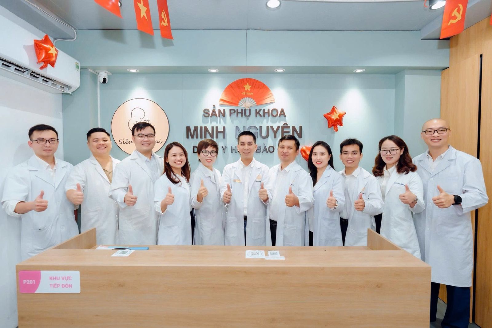 Đội ngũ bác sĩ Phòng khám Minh Nguyên Hoàng Mai